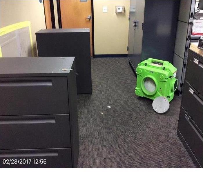 Air scrubber in an office